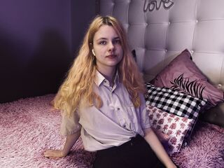 cam girl showing pussy EleanorCain