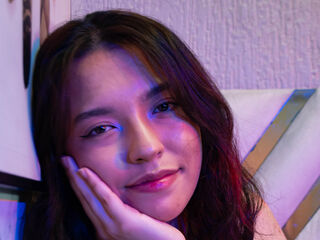 liveshow EllieCutter