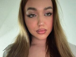 beautiful webcam girl EmilyMiller
