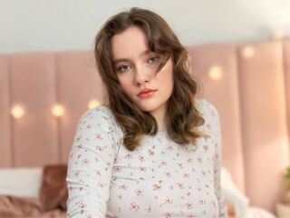 camgirl playing with dildo ErikaHoffmann