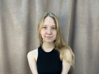 beautiful cam girl ErleneCoup