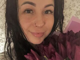 camgirl masturbating with dildo EvaSince