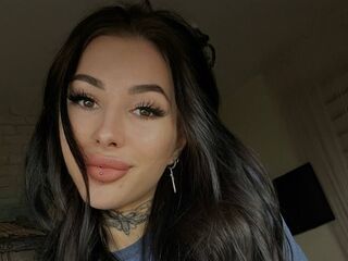 cam girl masturbating with dildo GemmaCunard