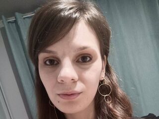 naked cam girl masturbating with sextoy GinaJohnsoon