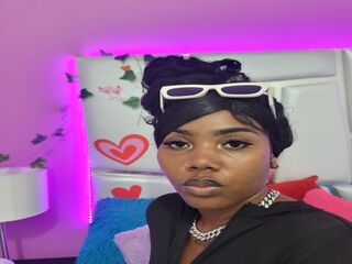 free adult cam HaddyleyMonroe