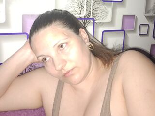 beautiful webcam girl HelaHapy