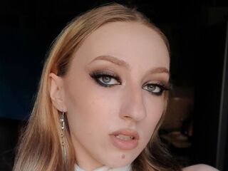 webcamgirl sexchat HenriettaFare