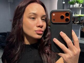sexy webcamgirl pic IleanaFarren