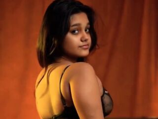 beautiful camgirl ImmiGreen