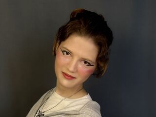 naughty camgirl picture IrisKemp