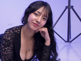 hot web cam show IsabellaBot