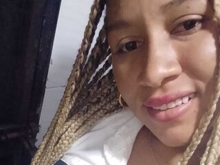 Kinky webcam IsisRusso