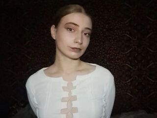 naughty camgirl photo JacquieYou