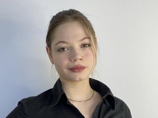 camgirl pic JanuaryBuswell