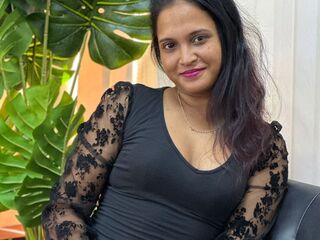 girl showing pussy JasmineLoony