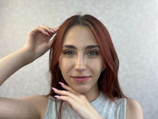 camwhore spreading pussy JeanettSuell