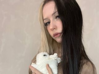 kinky cam JessiaZahri