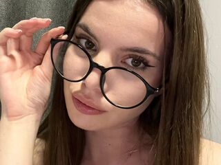 live chat room JoannieZbierski