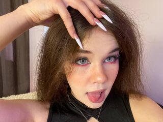 camgirl shaving pussy JuliaJohnos