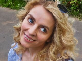 beautiful girl webcam JulietteKramer