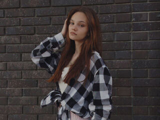 cam girl showing tits KaiKiening