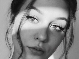 camgirl livesex KalynBrazile