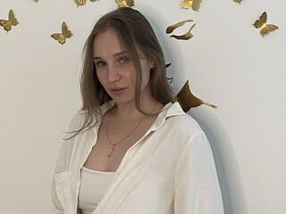 beautiful girl cam KandiceBishard