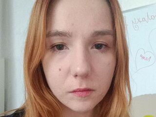 striptease cam KarenWillsons