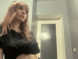 camwhore shaving pussy KatheSanagustin
