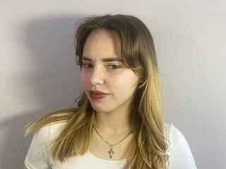 free liveshow KeiraBau