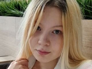 fingering webcam girl KendraBliss