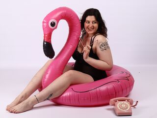 camgirl KiraKovall