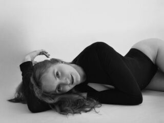 adult webcam chat room KolobanovaEva