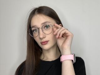 cam whore LatriciaSuet