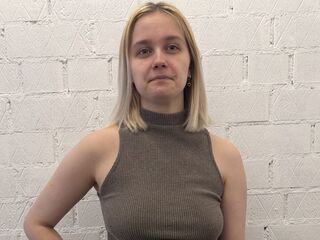 cam girl showing pussy LatrishaSoprych