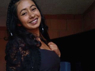 camgirl LauCardigan