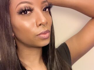 camgirl livesex LaylaAriana