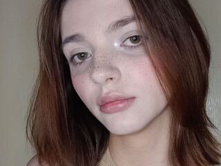 topless webcam girl LetoriaNotley