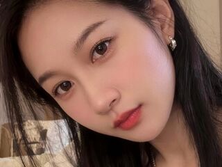 camgirl fingering pussy LilaMla