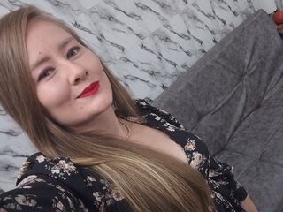 girl fingering pussy LizzMyers