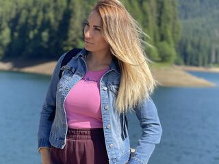 livecam video LovelyMaia