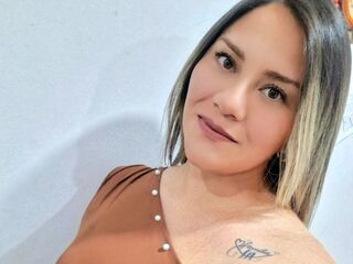 camgirl masturbating LunaArdiente