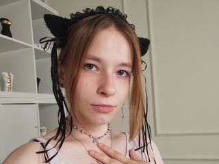 cam girl masturbating LynetteHeart