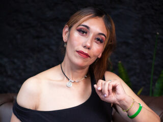 chat MadeleineSartori
