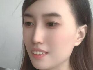 camgirl fingering pussy Mengying