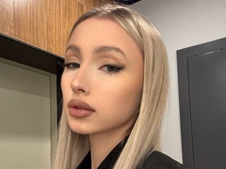 camgirl photo MyongDegado