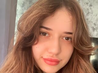 hot camslut OliviaRegenin
