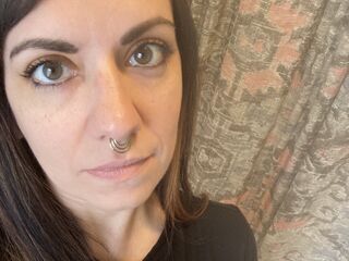 teasercam PiercedGoddess