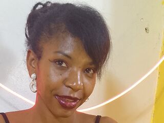 free webcam picture PinahGloria