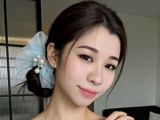 hot live girl QinWeiwei